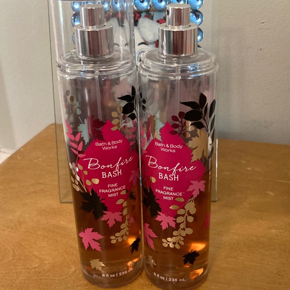 Bath & Body Works Bonfire Bash & Enchanted Candy Potion
